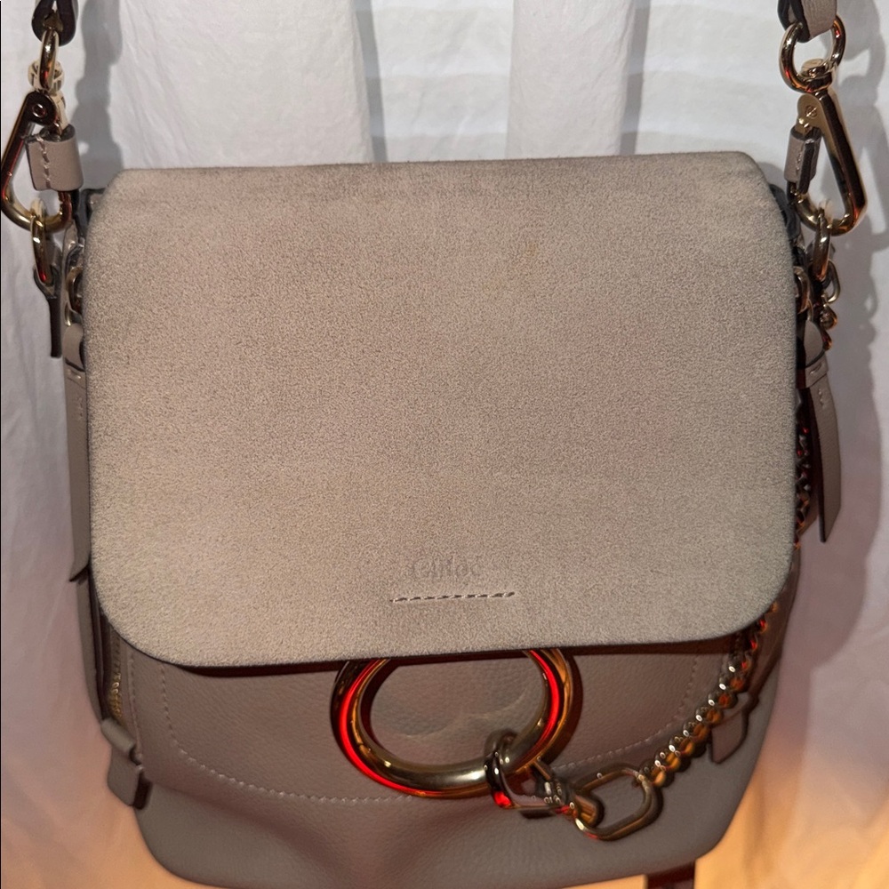 Chloé Medium Calfskin and Suede Faye backpack in Motty Grey - Picture 15 of 16